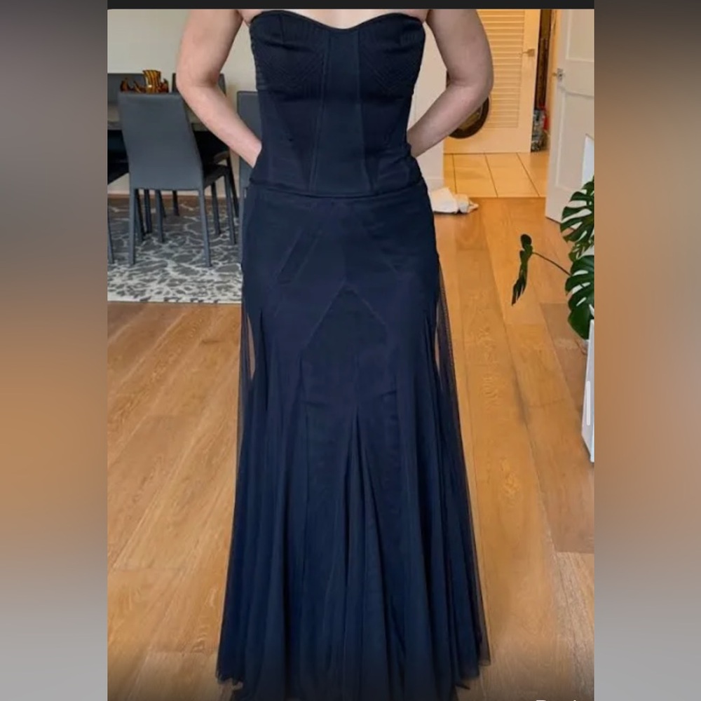 BCBG long strapless evening gown dark navy size 2